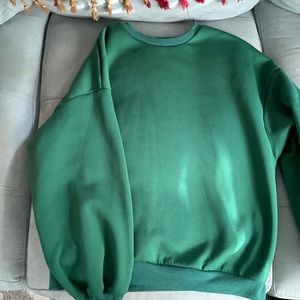 💚Green SHEIN Sweatshirt💚